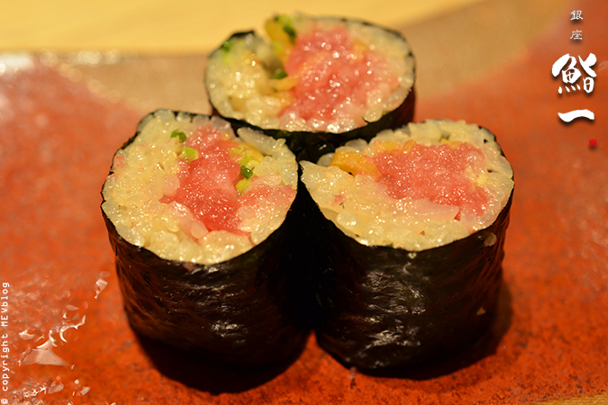 Toro Maki – Seaweed-wrapped Tuna Roll